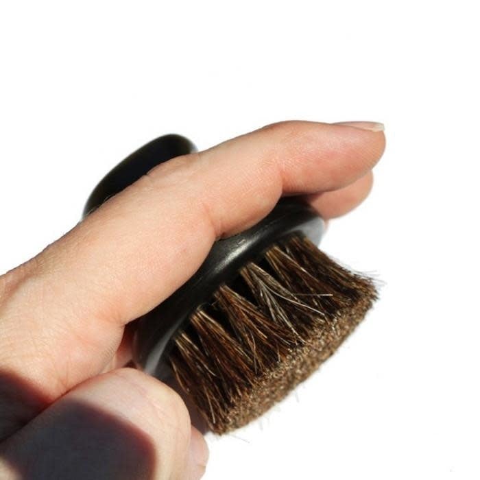 Brosse en poils de cheval "Soft Knuckle Horse Hair Brush" résistance douce