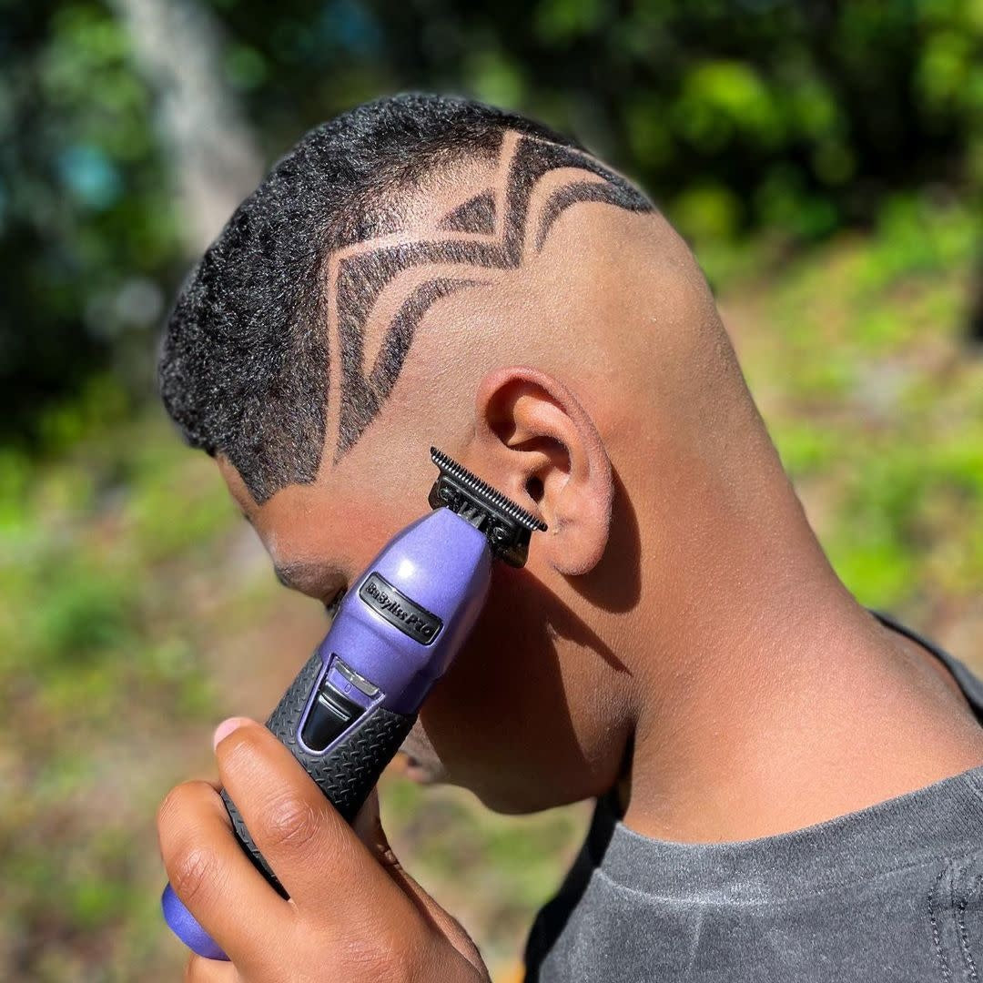 Cordless Metal Skeleton Trimmer "FX787PI" Franck Da Barber Influencer Edition - Black & Purple