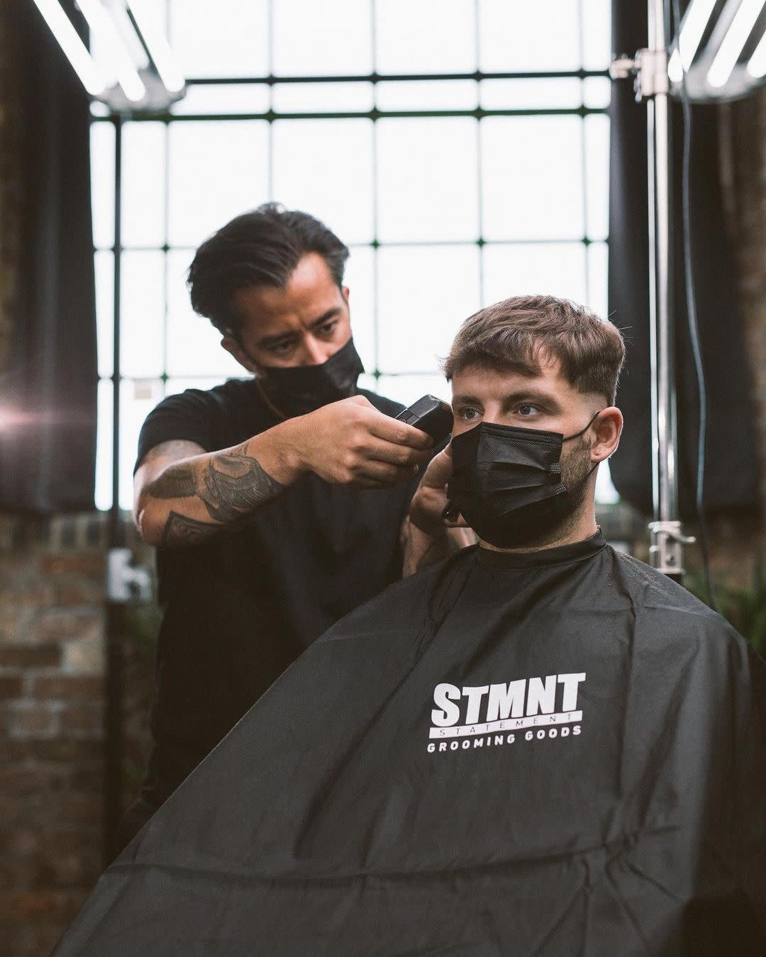 STMNT Grooming Goods - Pommade classique "Classic Pomade" - Tenue forte, brillance naturel