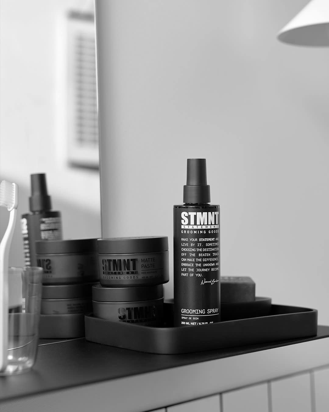 Pommade "Shine Paste" - Tenue forte, brillance naturelle