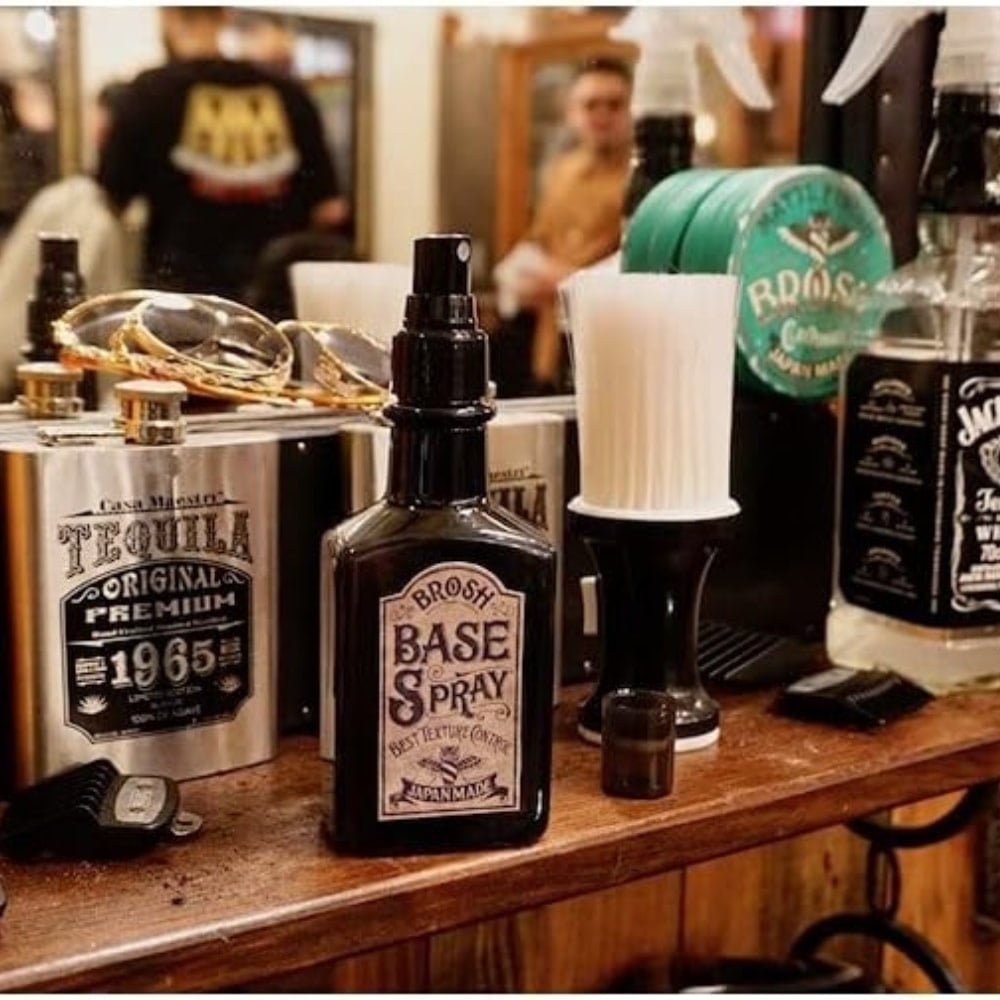 Base Spray (200ml/6.7oz)