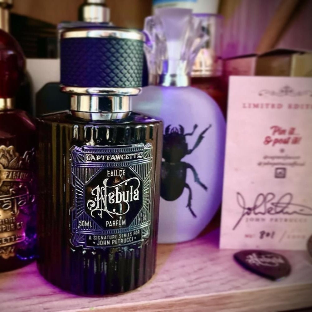 Eau de parfum Nebula par John Petrucci