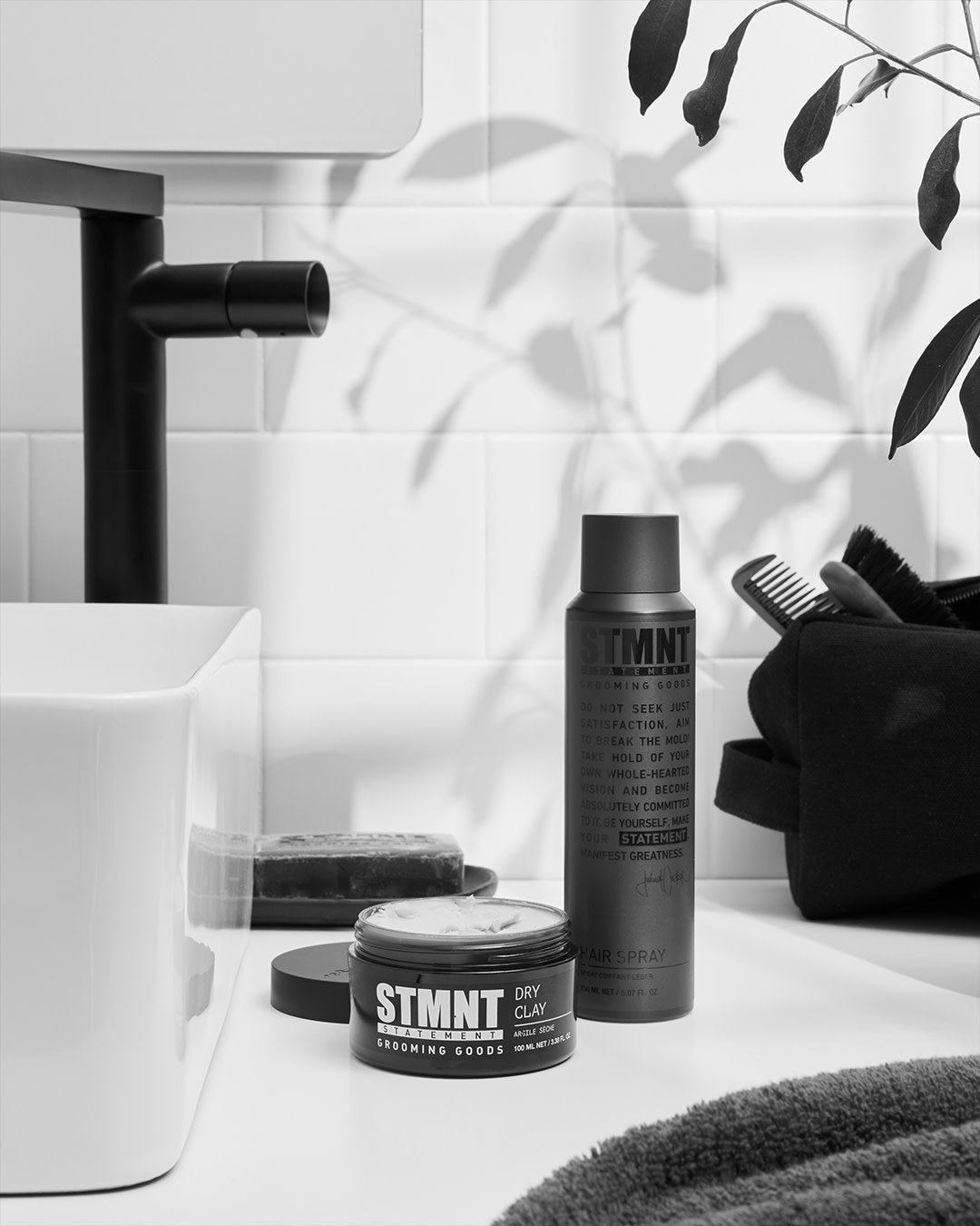 Vaporisateur coiffant "Hair Spray" - Tenue légère et flexible (144g/5.07oz)