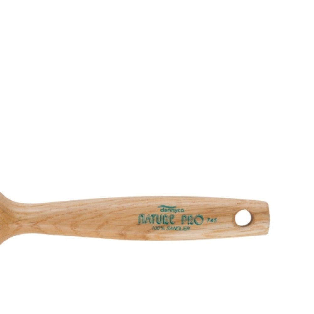 Brosse ronde en poil de sanglier "Nature Pro" avec manche en bois de chêne