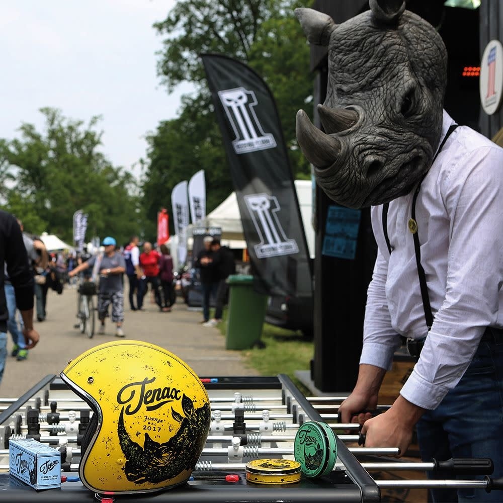 Pommade cire a base d'eau - Tenue très forte brillance élevée