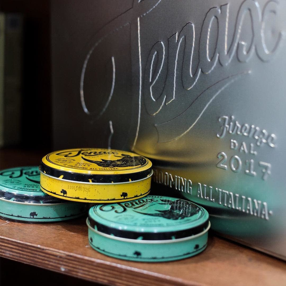 Pommade cire a base d'eau - Tenue très forte brillance élevée