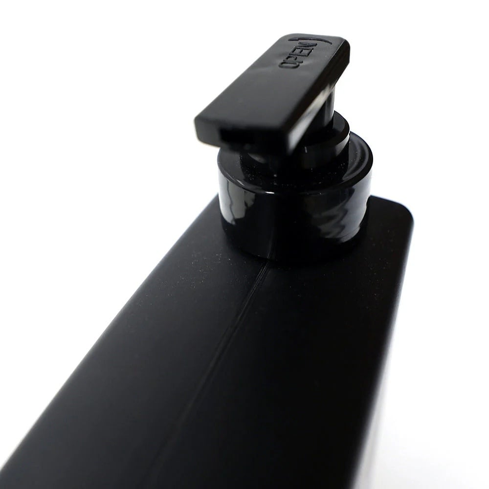 Shampoing fortifiant et réparateur "Strength & Restore Shampoo" - À la biotine fortifiante (240ml/8.1oz)