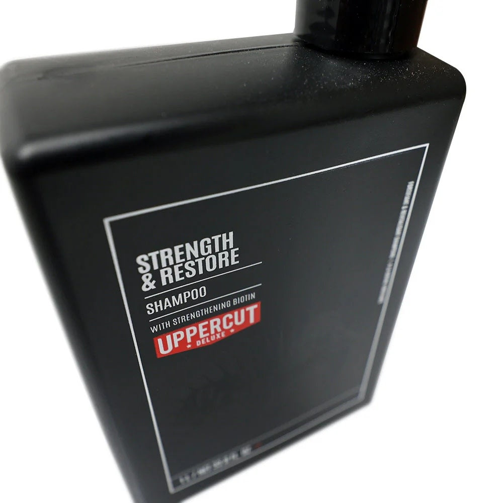 Shampoing fortifiant et réparateur "Strength & Restore Shampoo" - À la biotine fortifiante (240ml/8.1oz)