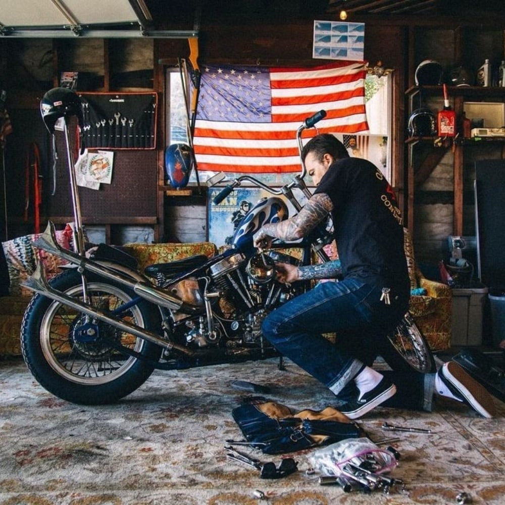 Uppercut Deluxe - Pommade "Resin & Rose Deluxe Pomade" - Tenue forte et brillance élevé (100g/3.5oz)