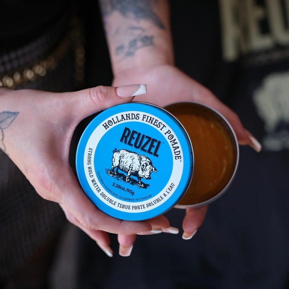 Pommade "Blue Pomade" - Tenue forte, brillance élevée