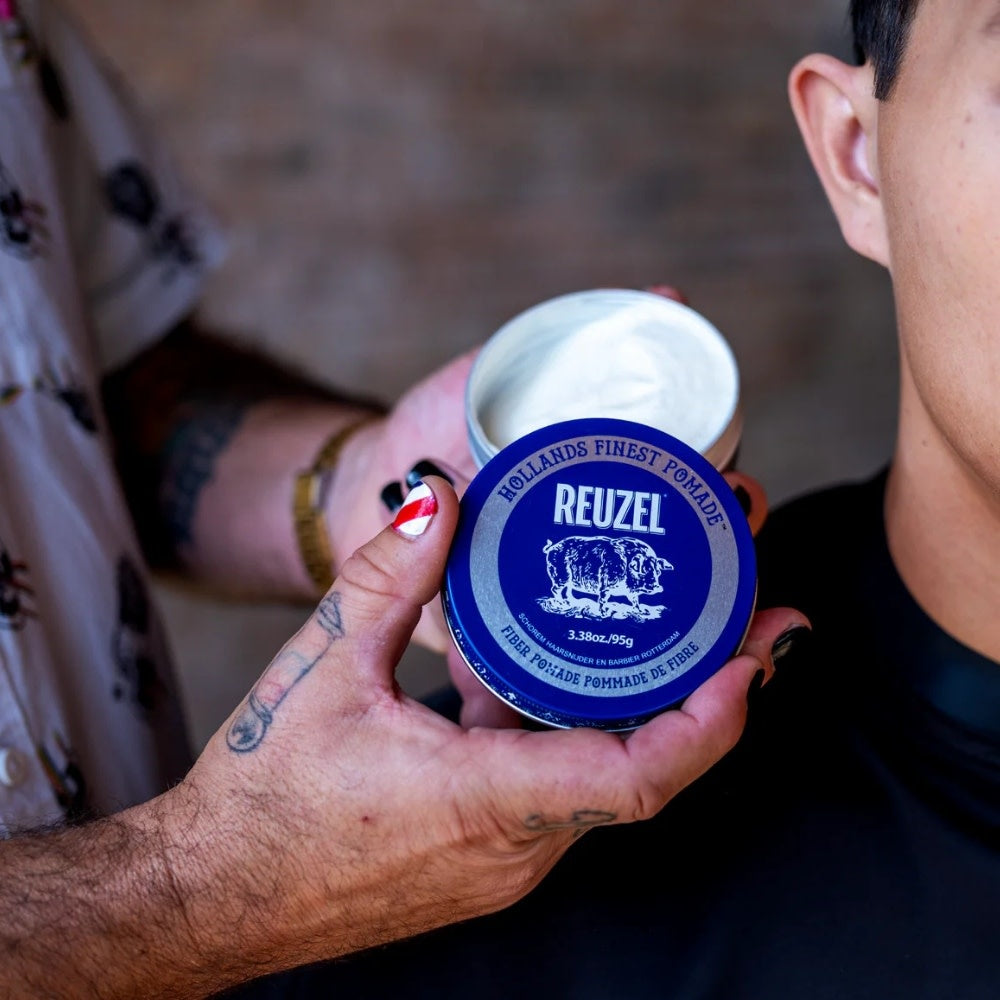 Pommade de fibre "Fiber Pomade" - Tenue ferme et flexible, fini naturelle (Navy)