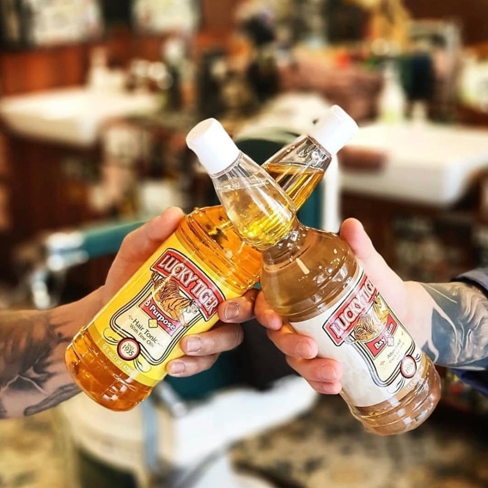 Bay Rum After Shave - Refreshes and Invigorates the Skin (473ml/16.0oz)