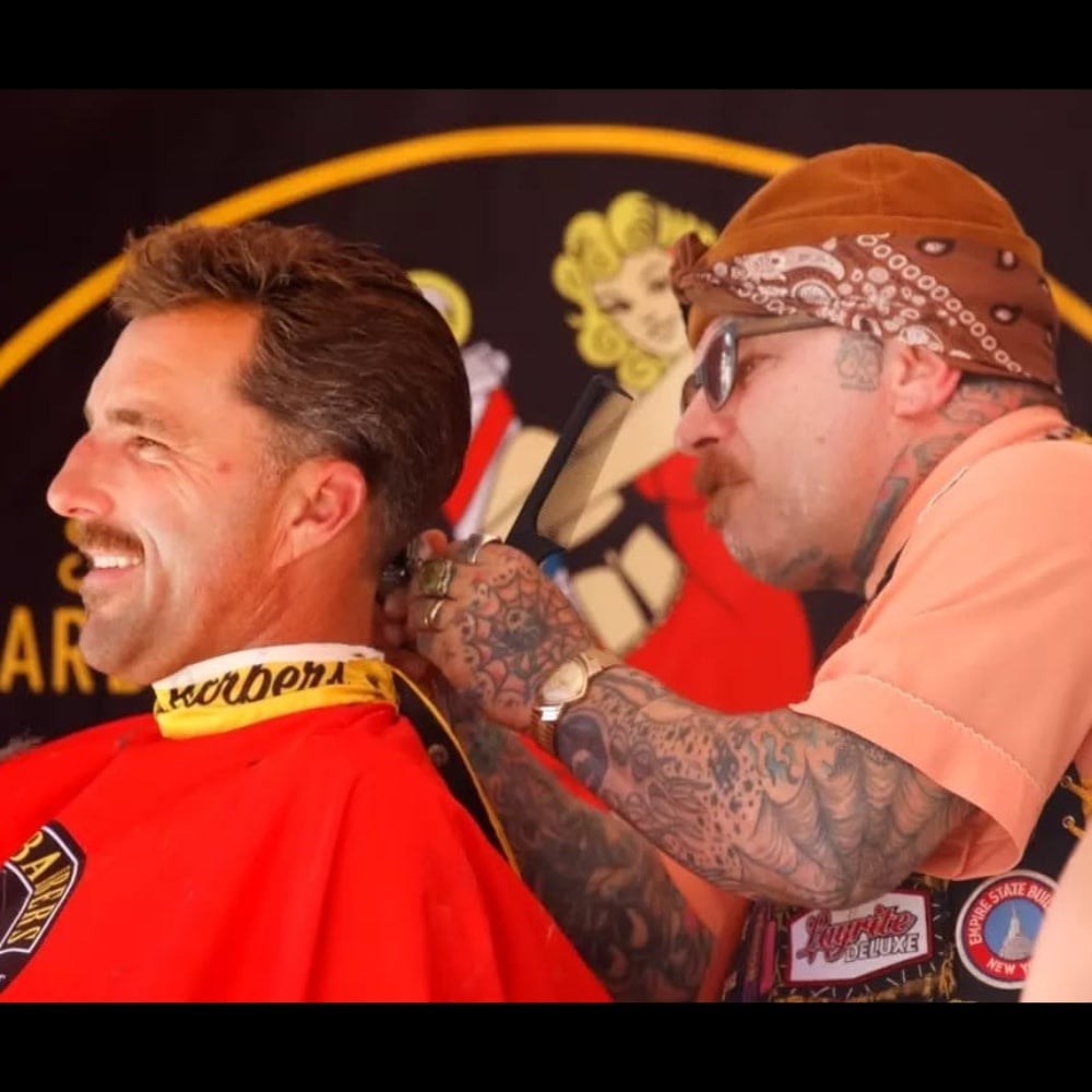 Pommade "Superhold" - Tenue forte, brillance moyenne