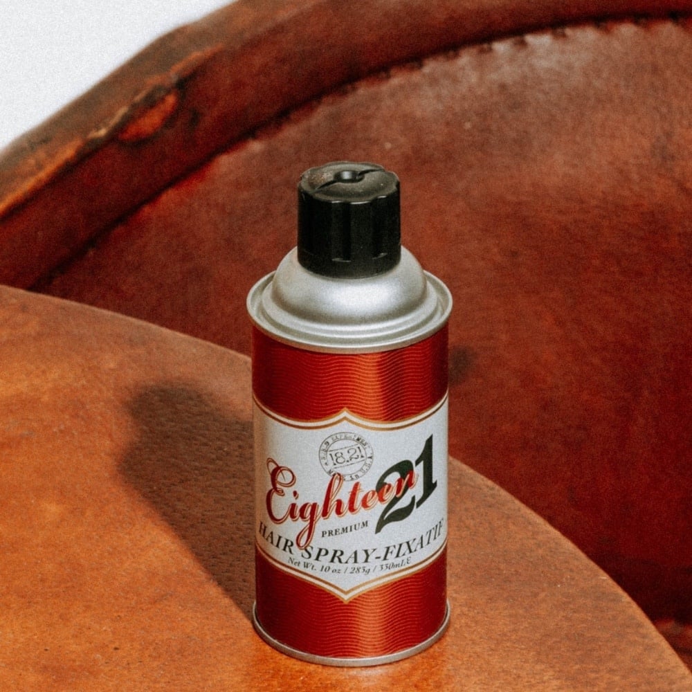 18.21 Man Made - Vaporisateur de fixation "Sweet Tobacco Premium Hair Spray" - Tenue flexible, brilliance légère