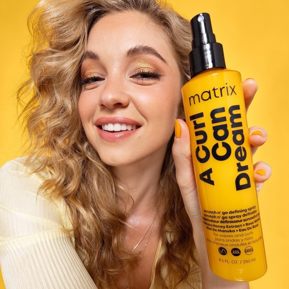 Spray définisseur "Scrunch N'Go" (250ml/8.5oz)