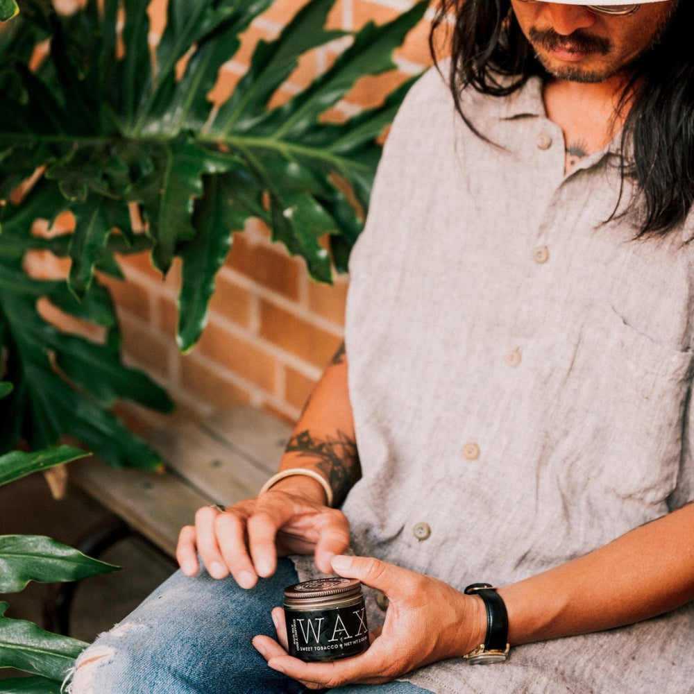 18.21 Man Made - Cire coiffante "Sweet Tobacco Hair Wax" - Tenue forte, fini satiné (56.7g/2.0oz)