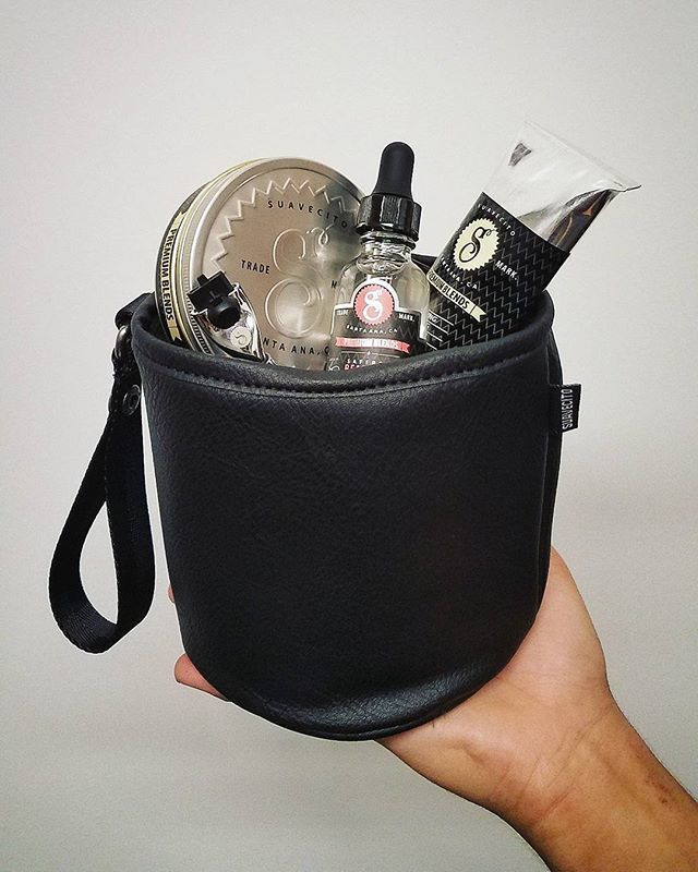 Trousse de toilette debout (20.3cm/ 8" x 12.7cm/ 5" x 12.7cm/ 5")