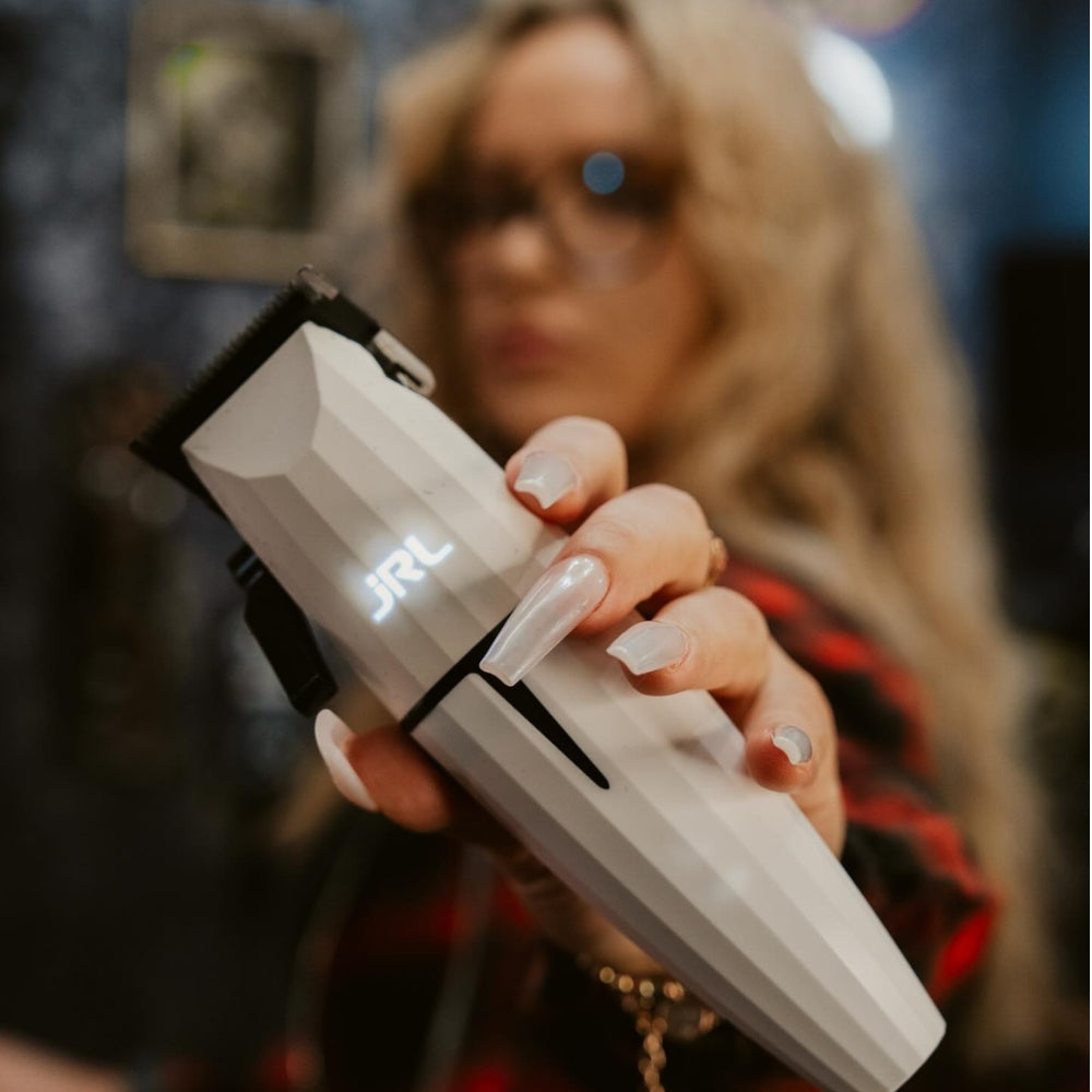 JRL Professional - Cordless Clipper with Lithium-Ion Battery "ONYX GHOST FF 2020C-BW Clipper" - White