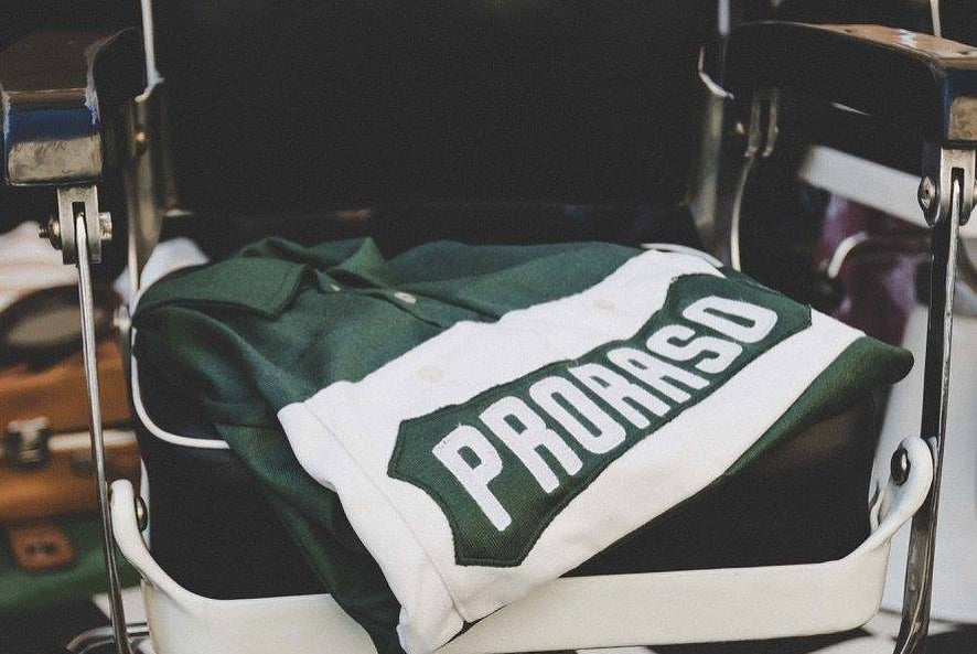 Shampoing pour la barbe fraîcheur eucalyptus (200ml/6.8oz)