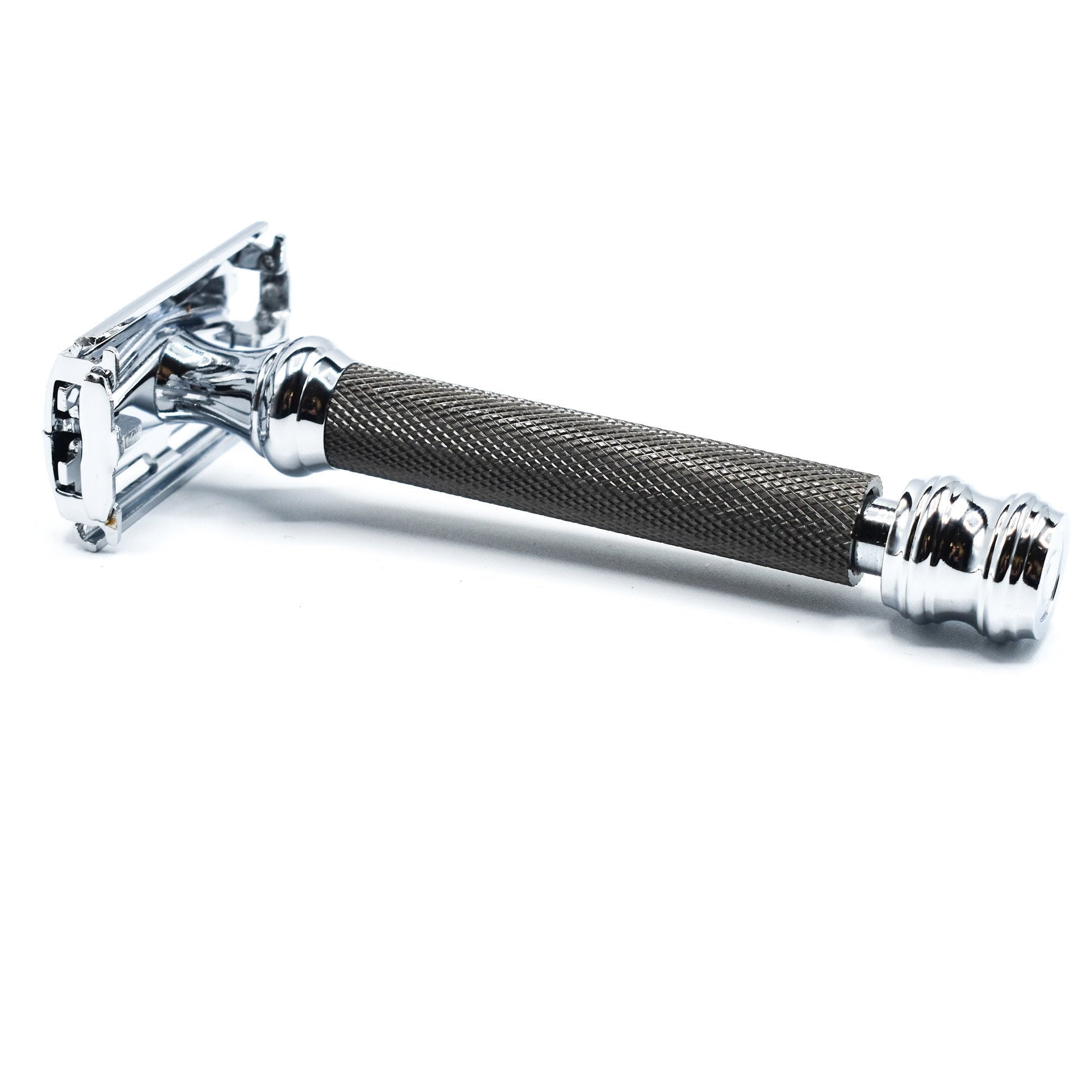 76R Heavyweight safety razor with the Twist to Open head - Graphite