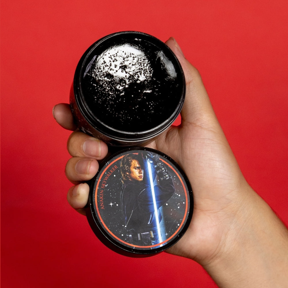 Suavecito X Star Wars - Pommade "Original Hold" Édition Anakin Skywalker Dark Side - Tenue et brillance moyenne (113ml/4.0oz)