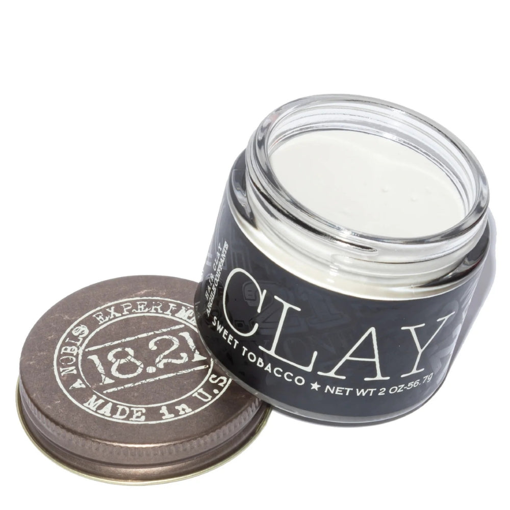 Argile coiffante "Sweet Tobacco Hair Clay" - Tenue moyenne, sans brillance (56.7g/2.0oz)