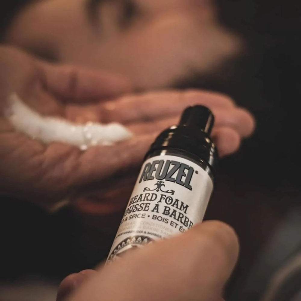 Revitalisant en mousse pour la barbe sans rinçage "Beard Foam" - Bois et épices (70ml/2.36oz)