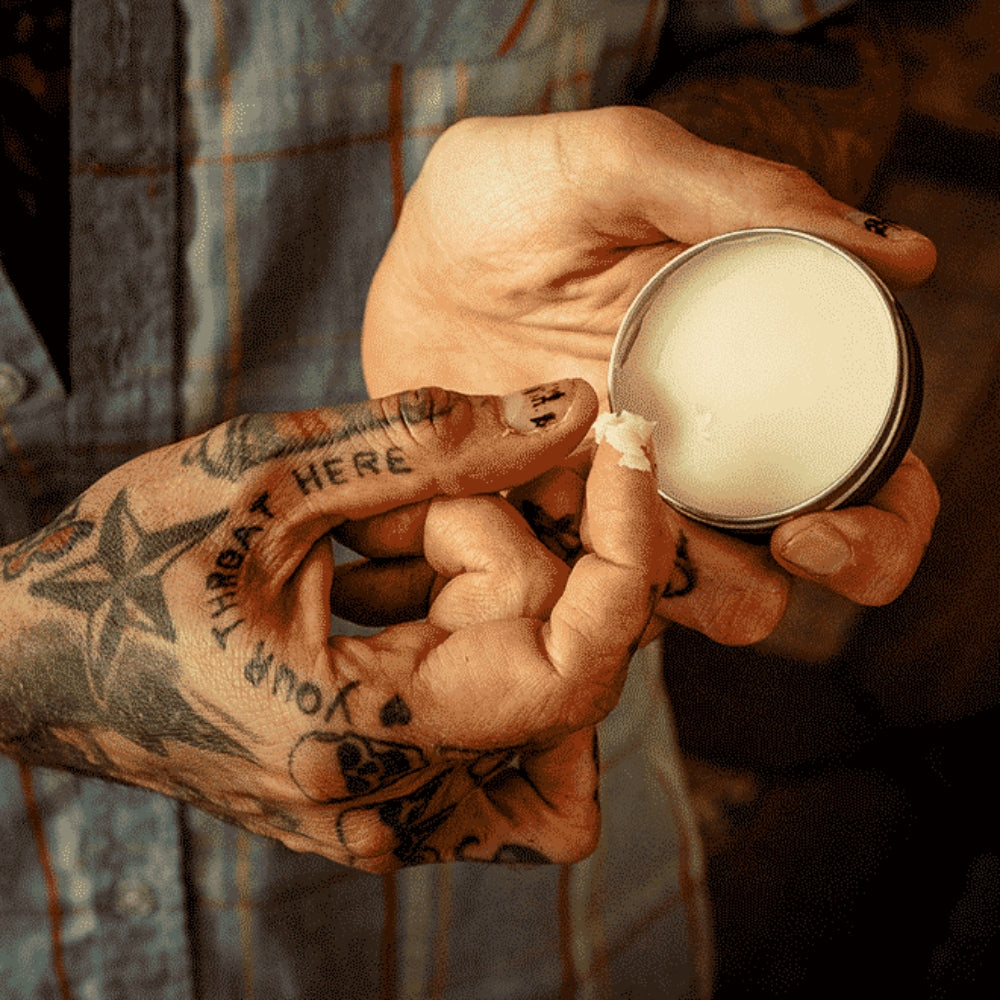 Cire a moustache "The Stache" -  Tenue forte et brillance légère (28g/1.0oz)