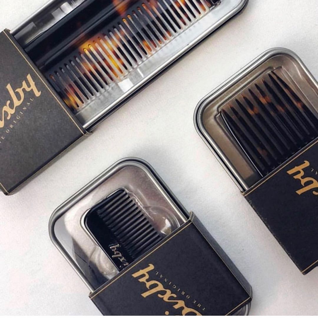 Peigne à dents fines 1,3mm d'espacement (133mm/5.24") - Tabac