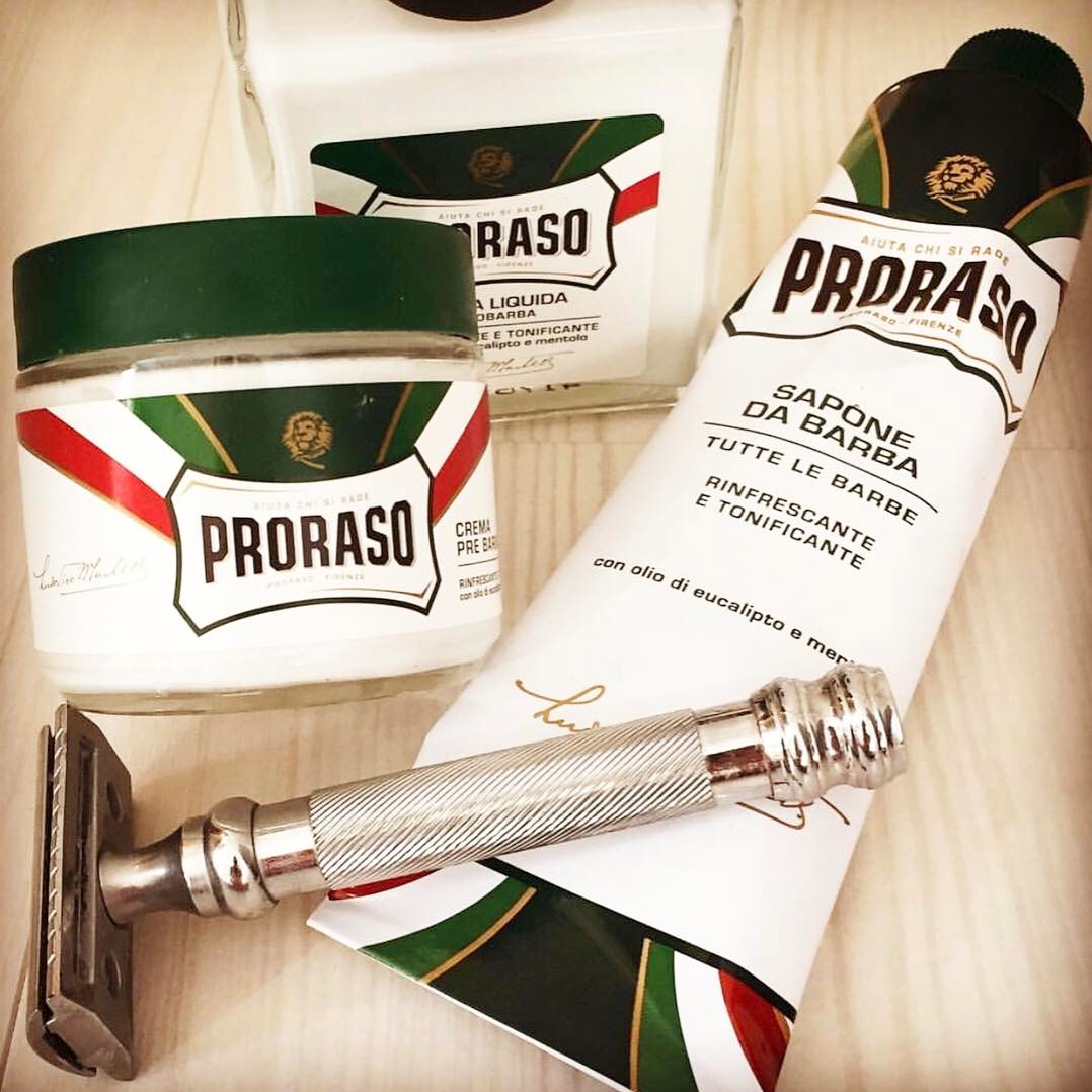 Crème à raser avec aloès et vitamine E (150ml/5.2oz)