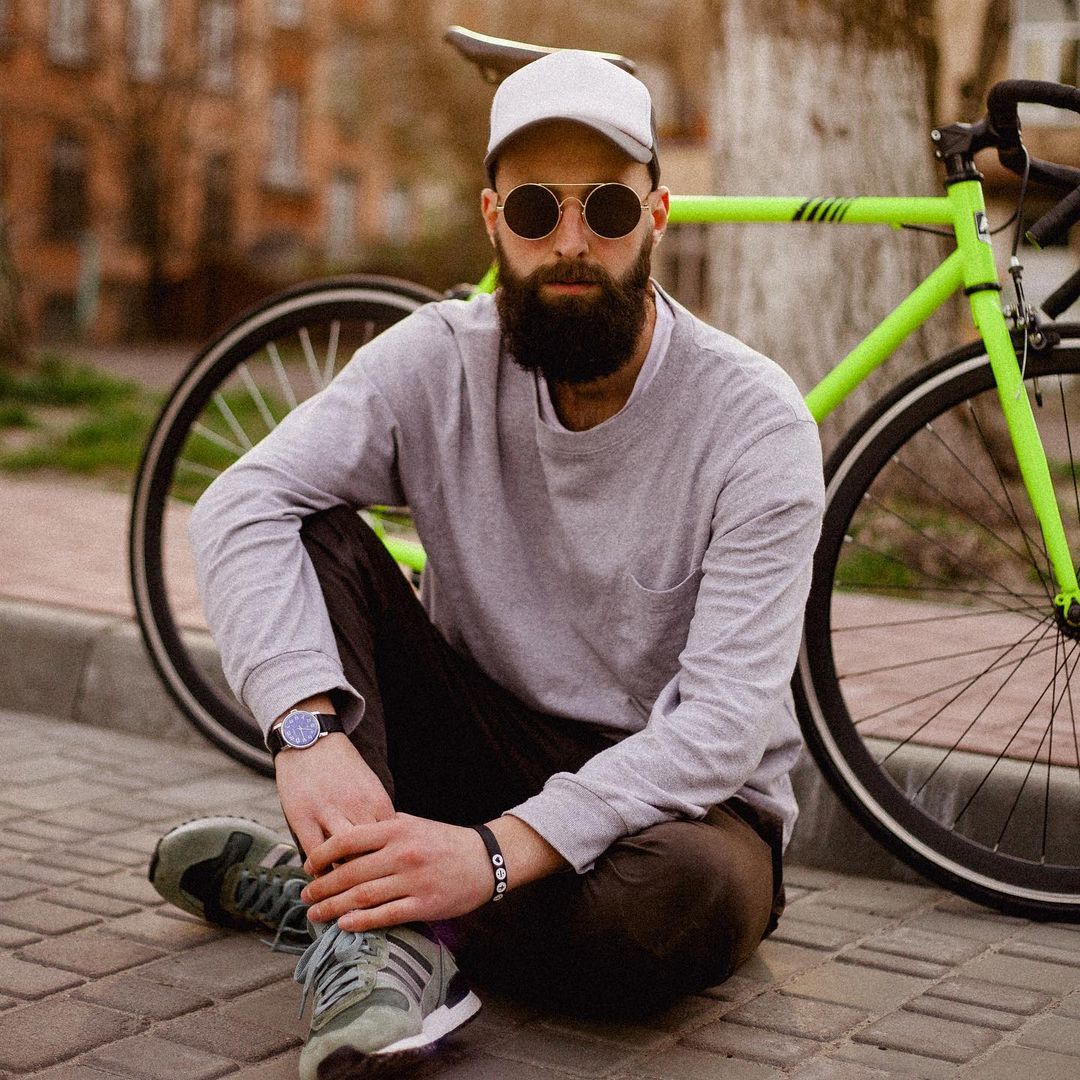 Baume à barbe "Hipster" sculpteur de barbe végétalien (60ml/2.0oz)