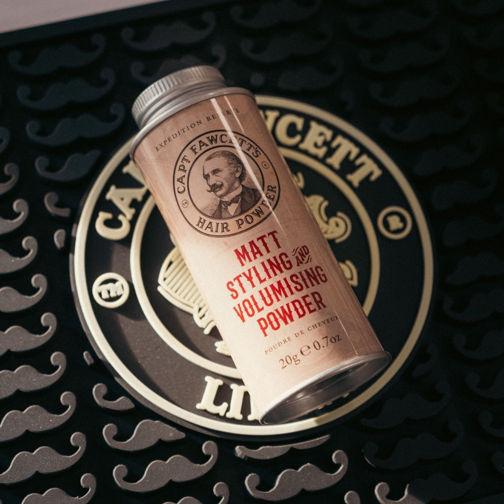 Poudre de cheveux "Matt Styling and Volumizing Powder" Expedition Reserve (20g/0.7oz)
