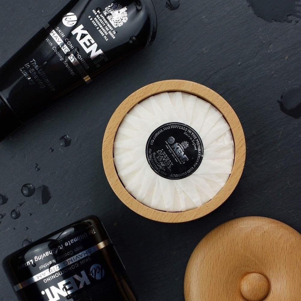 KENT. - Savon de rasage dans un bol en bois  (120g/4,23oz) - SB6