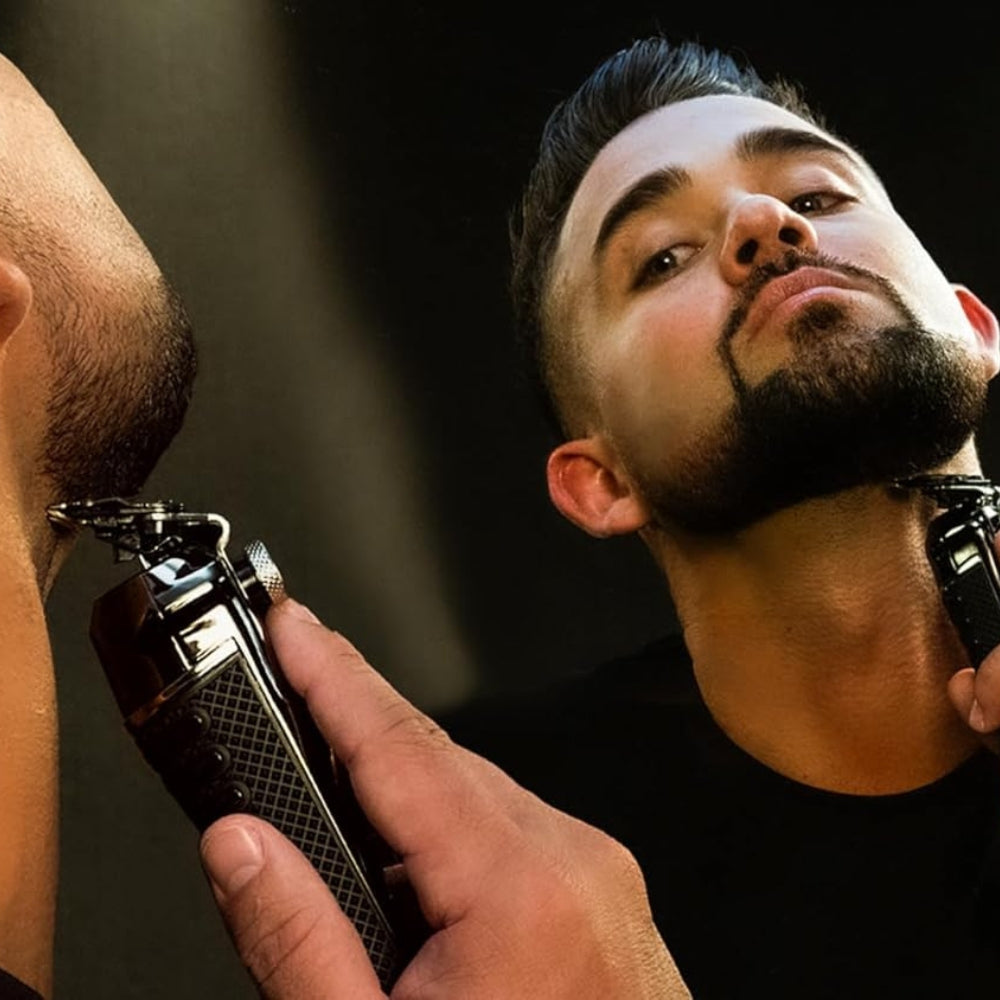 Tondeuse sans fil "Pro Series High Visibility Trimmer" avec 3 têtes interchangeables et 8 guides de coupe - Noir