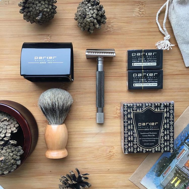 Savon raser - Bois de santal et au beurre de karité (100g/3.53oz)