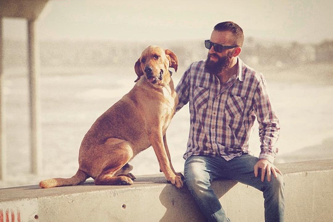 Cire à base d'eau "Showman" - Tenue légère à moyenne, Fini ultra brillant (56g/2.0oz)