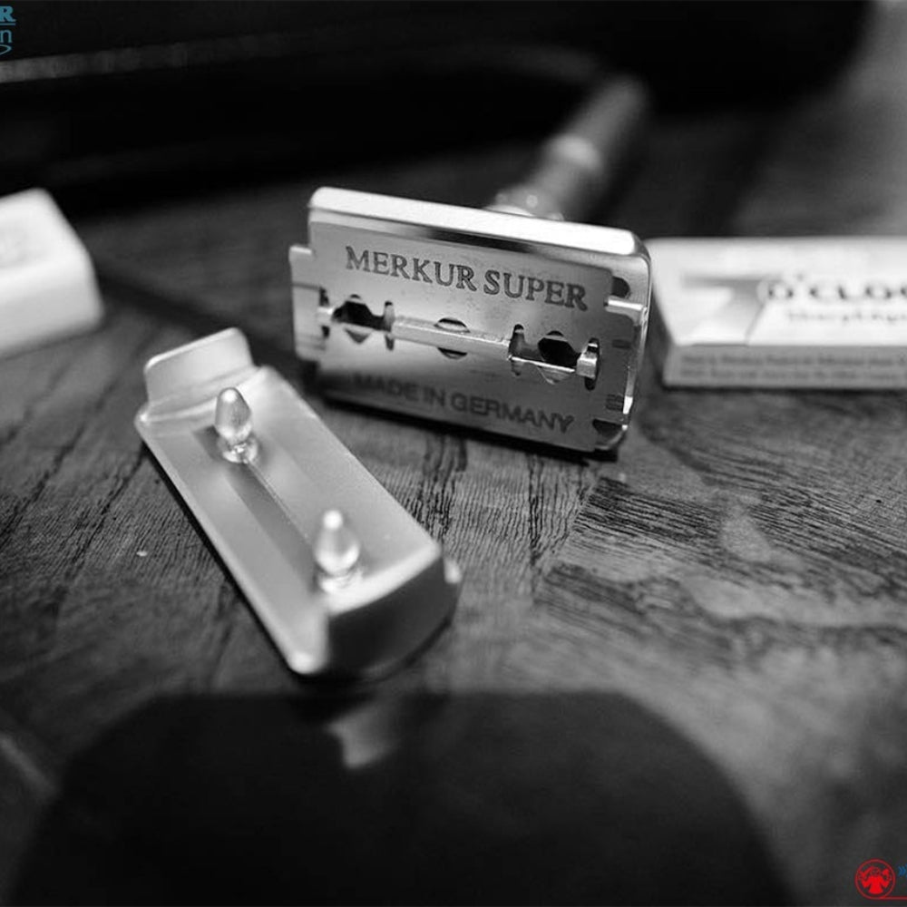 Merkur Futur 700 Adjustable Safety Razor - Matt Chrome