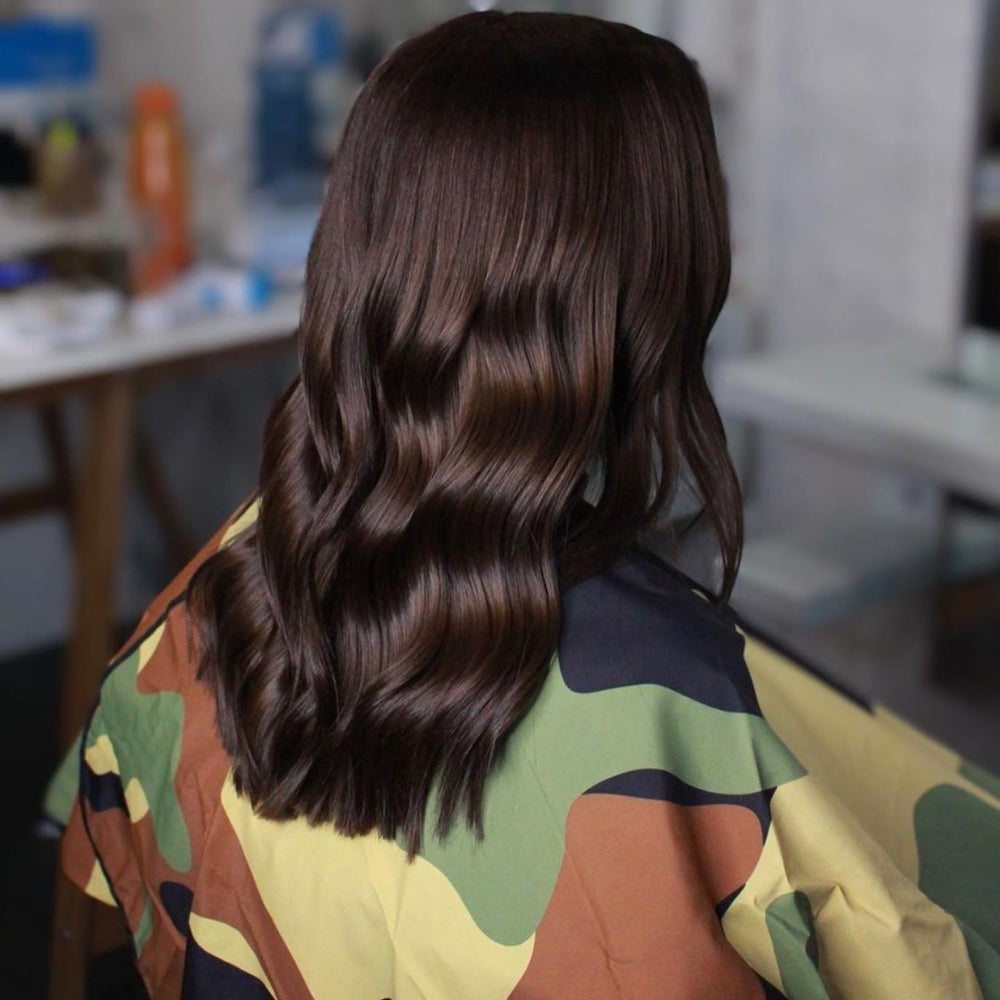 Cape de barbier "Camo" col en lycra extensible et fermetures à boutons-pression (140cm/55" x 160cm/63") - Noir et Beige