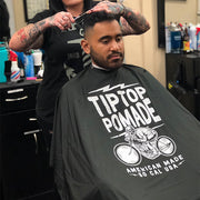 Cape de barbier "BoardTrack" longue avec 6 boutons poussoir (127cm/50" x 145cm/57") - Noir