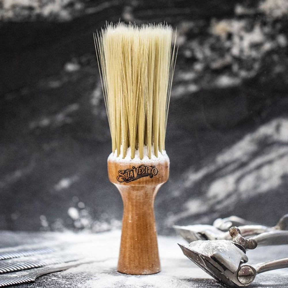 Brosse de coup avec poils synthétique "Neck Duster"