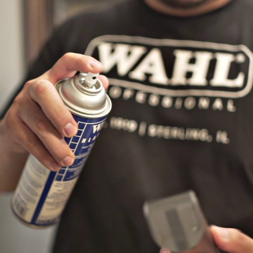 Liquide de refroidissement, lubrifiant et agent nettoyant pour lames de tondeuses "Blade Ice" (397g/14.0oz)