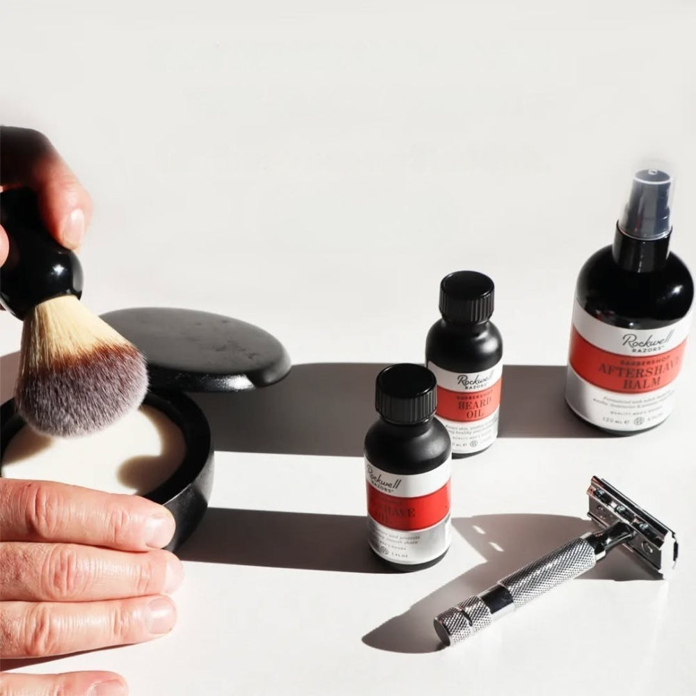 Savon à raser dans un bol en bois noir - Barbershop Scent (113g/4.0oz)