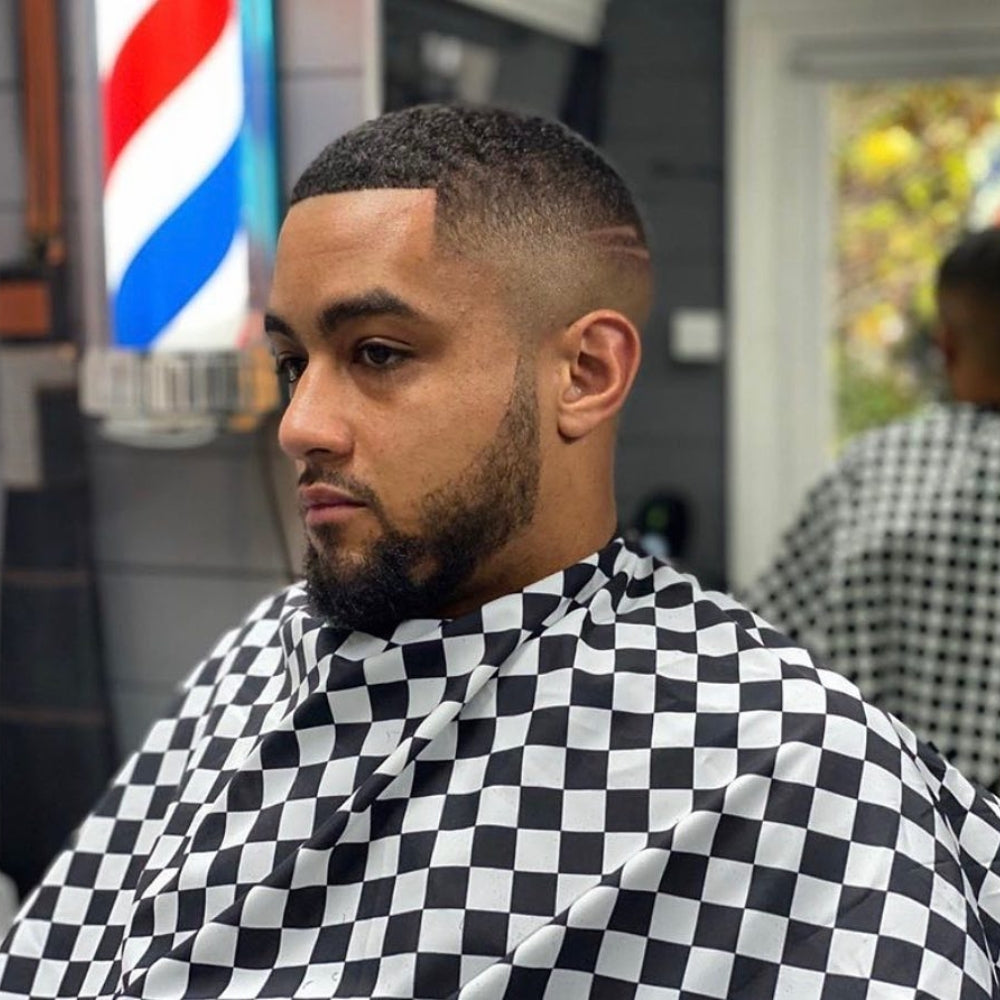 Cape de barbier "Checkerboard" col en lycra extensible et fermetures à boutons-pression (140cm/55" x 160cm/63") - Noir et Blanc