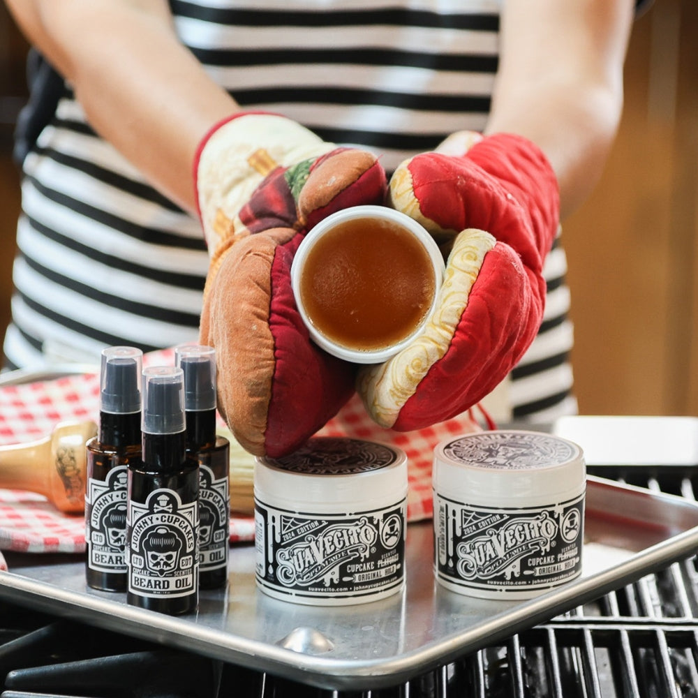 Suavecito X Johnny Cupcakes - Original Hold Pomade Vanilla Cupcake Scent Edition - Medium Hold and Shine (113ml/4.0oz)