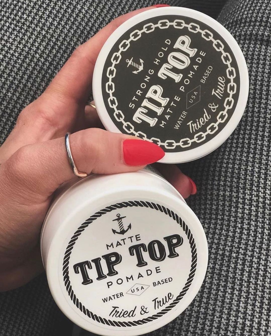 Pommade "Strong Hold Matte Pomade" - Tenue ferme et sans brillance (125.6ml/4.25oz)