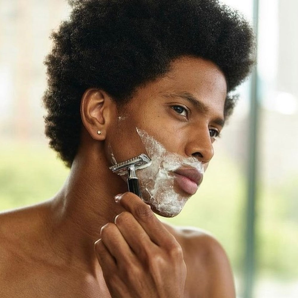 American Crew - Huile de rasage ultra glissante "Shaving Skincare" prépare la peau au rasage s'utilise sous un gel ou une crème de rasage (50ml/1.7oz)